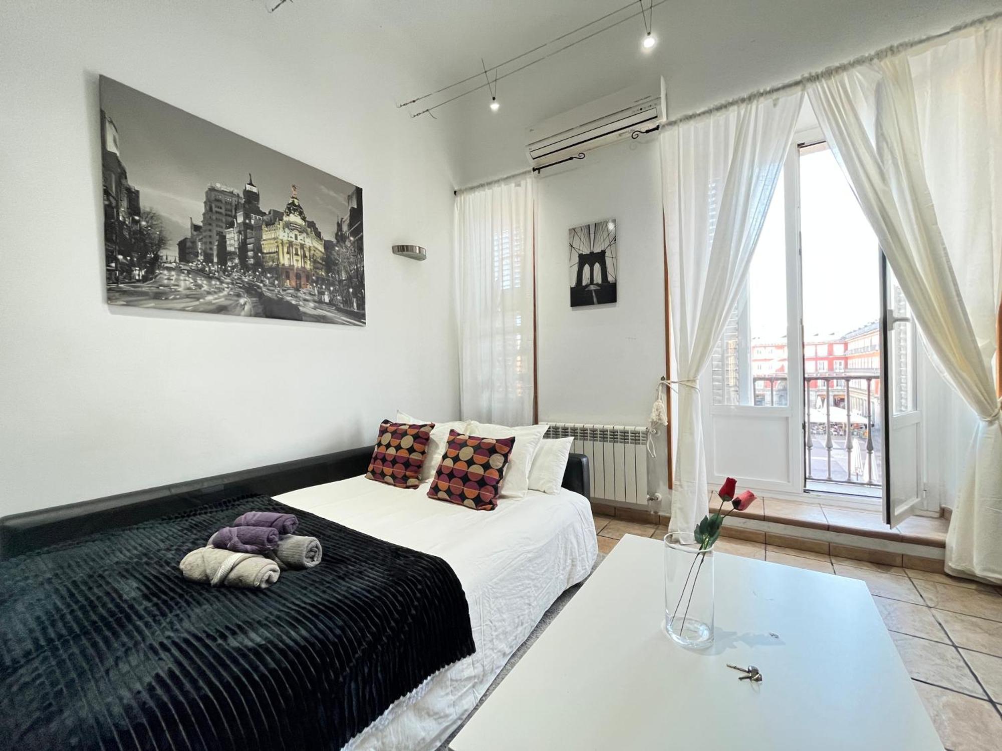 Loft Plaza Mayor 3 Temporal Madrid Exterior photo